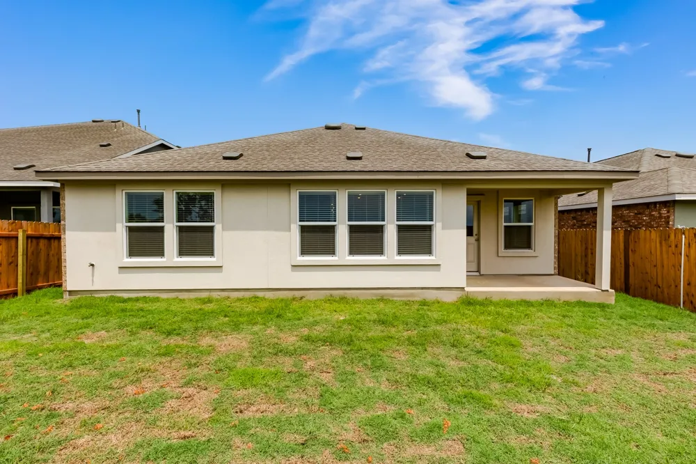 2000 Gilmer Way Leander, TX 78641