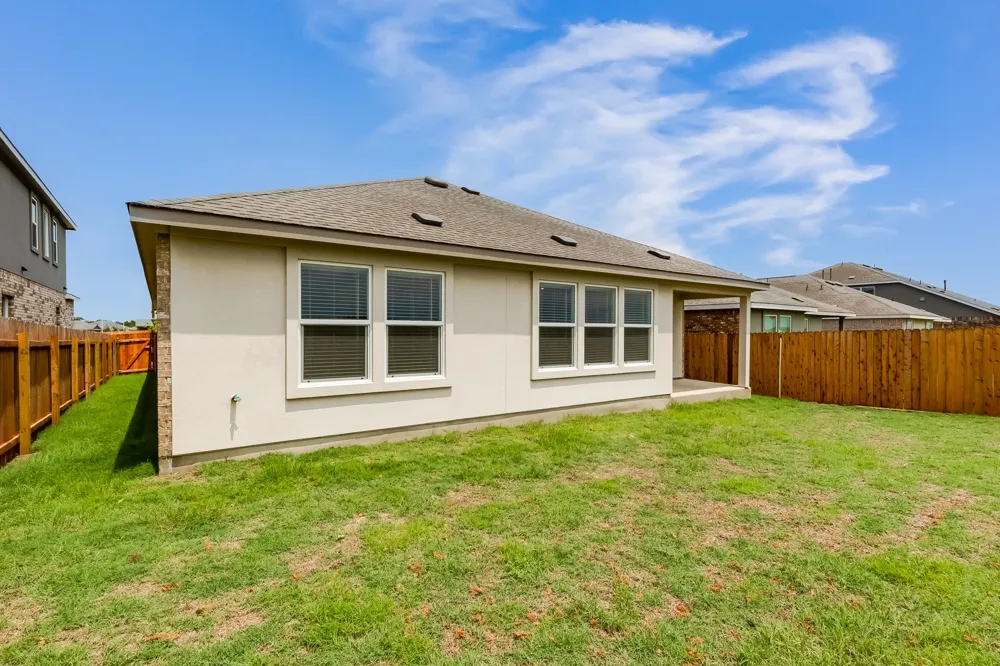 2000 Gilmer Way Leander, TX 78641
