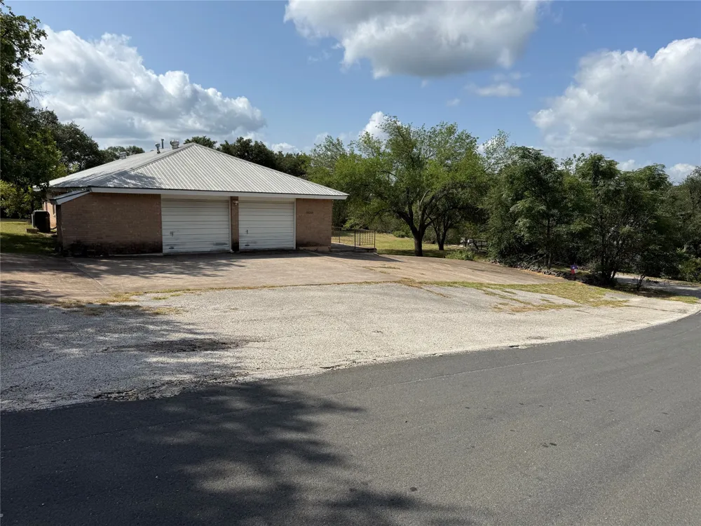 10201 Womack Drive Leander, TX 78641