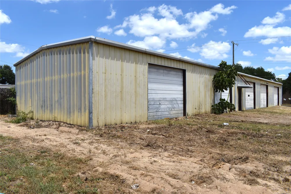 215 Childress Drive Rockdale, TX 76567