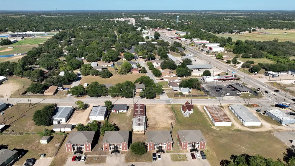 215 Childress Drive Rockdale, TX 76567