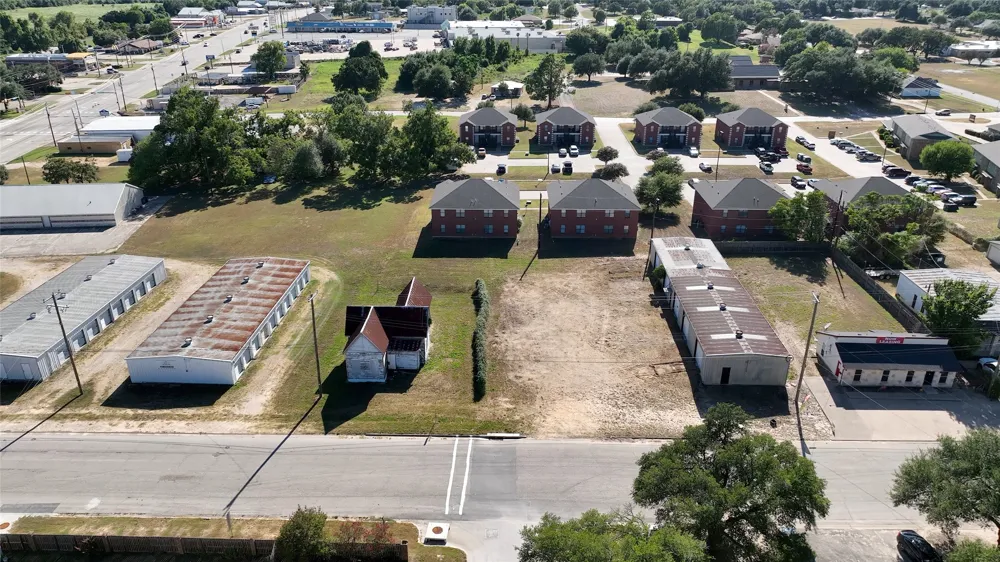 215 Childress Drive Rockdale, TX 76567