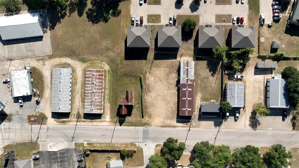 215 Childress Drive Rockdale, TX 76567