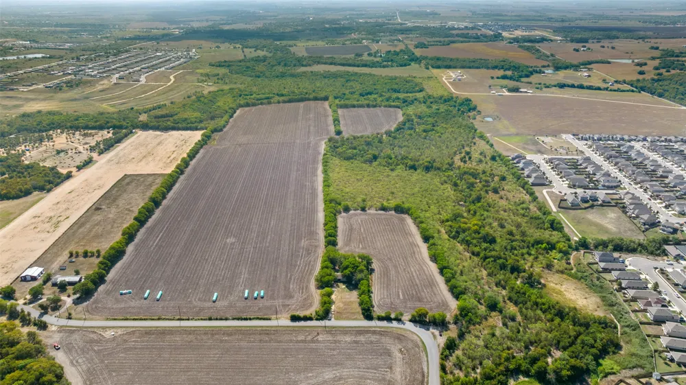 Rd Kyle, TX 78640
