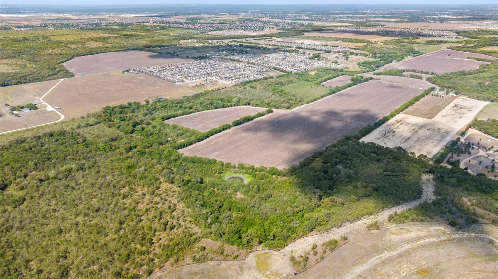 Rd Kyle, TX 78640