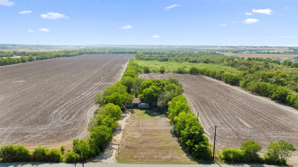 Rd Kyle, TX 78640
