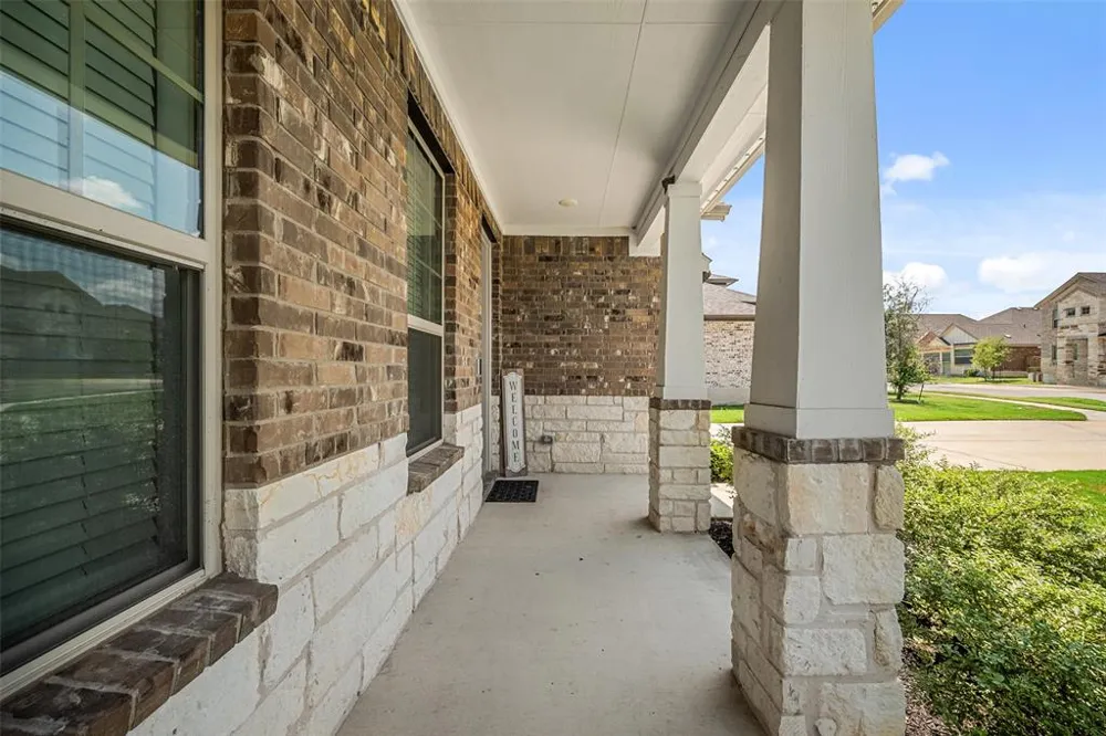 265 Fawn River Run Kyle, TX 78640
