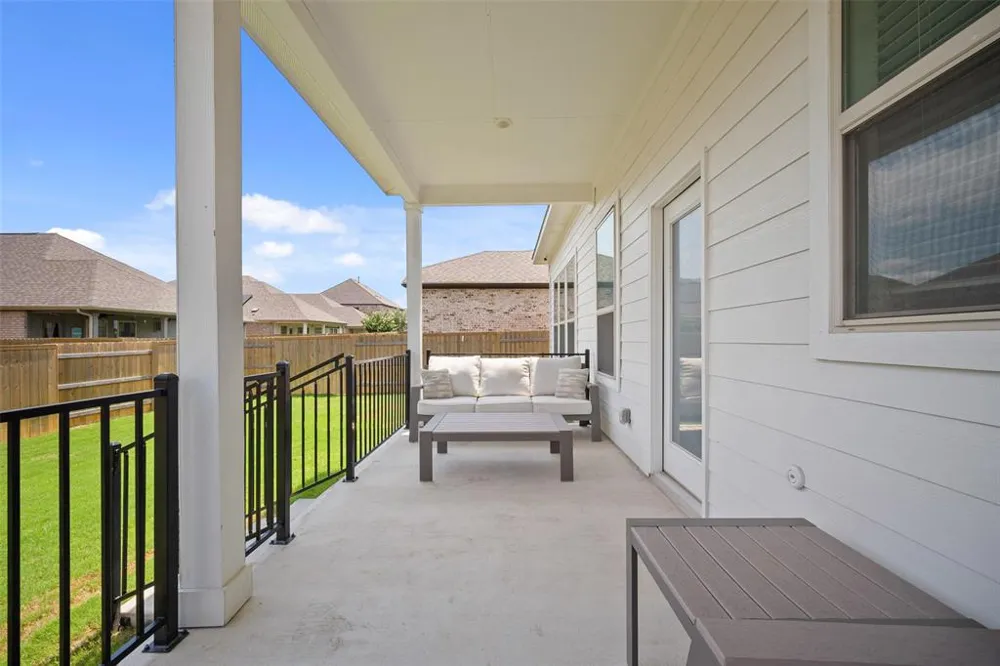 265 Fawn River Run Kyle, TX 78640
