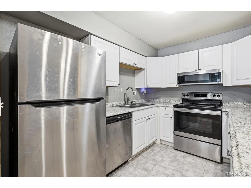 2280 S Oswego Way #201 Aurora, CO 80014
