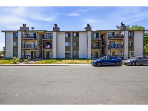 2280 S Oswego Way #201