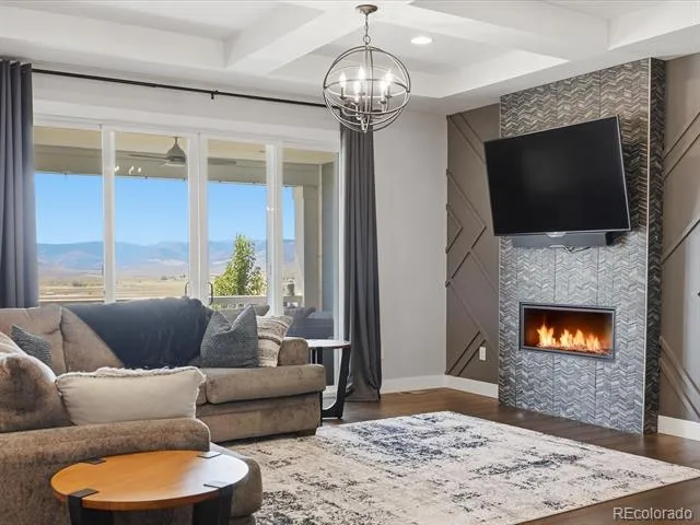 18582 W 87th Avenue Arvada, CO 80007