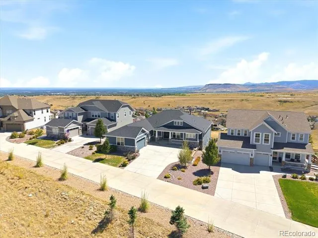18582 W 87th Avenue Arvada, CO 80007