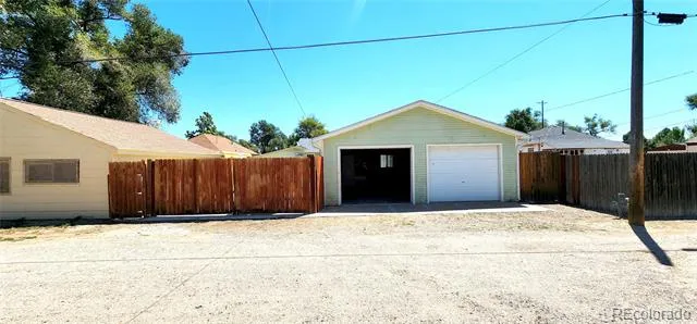 526 Barnes Avenue La Junta, CO 81050