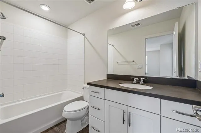 7608 S Zante Court Aurora, CO 80016