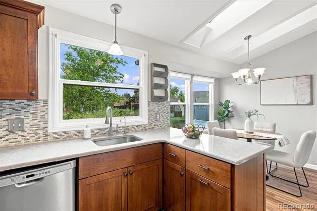 9427 W Nichols Place Littleton, CO 80128