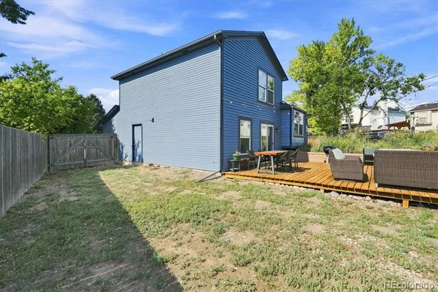 9427 W Nichols Place Littleton, CO 80128