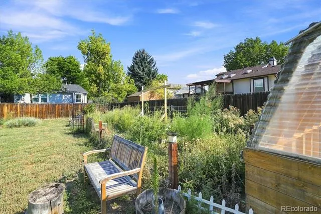 9427 W Nichols Place Littleton, CO 80128