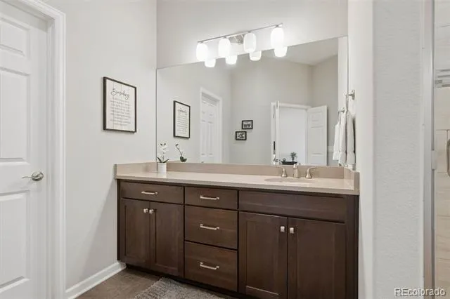8322 S Shawnee Court Aurora, CO 80016