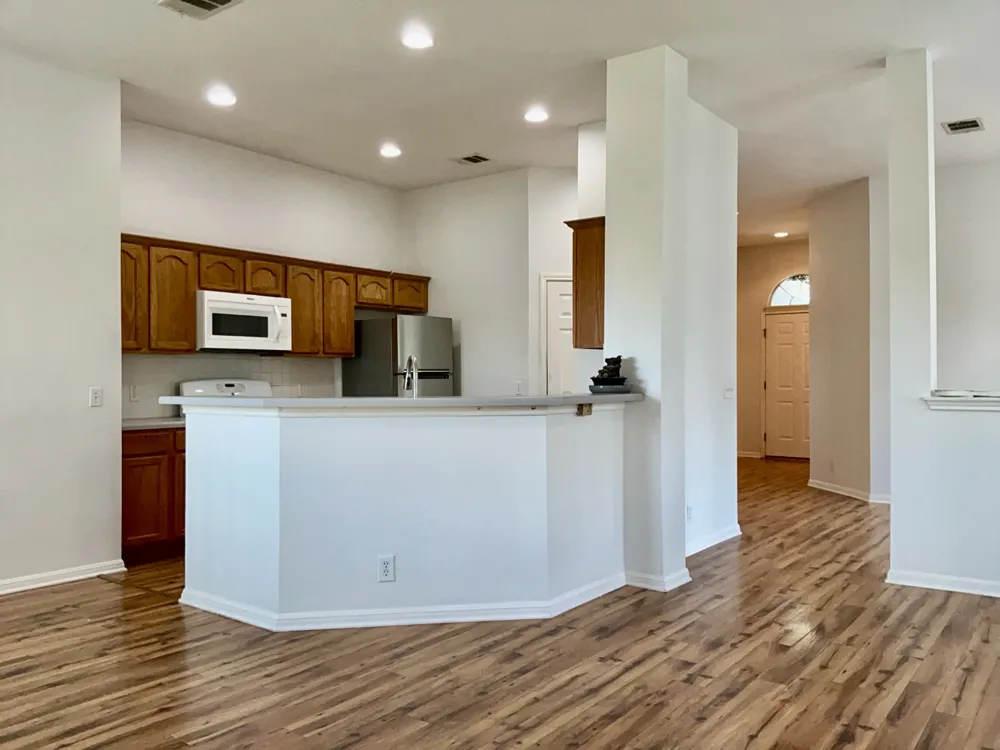706 Stewart Drive Hutto, TX 78634