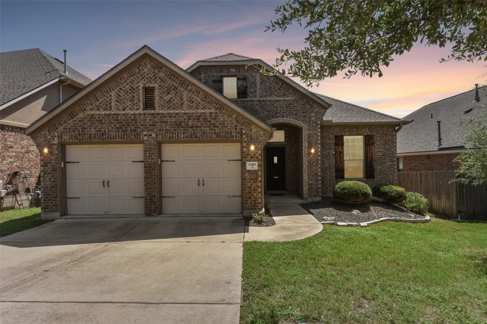 640 Loma Cedro Bend Leander, TX 78641