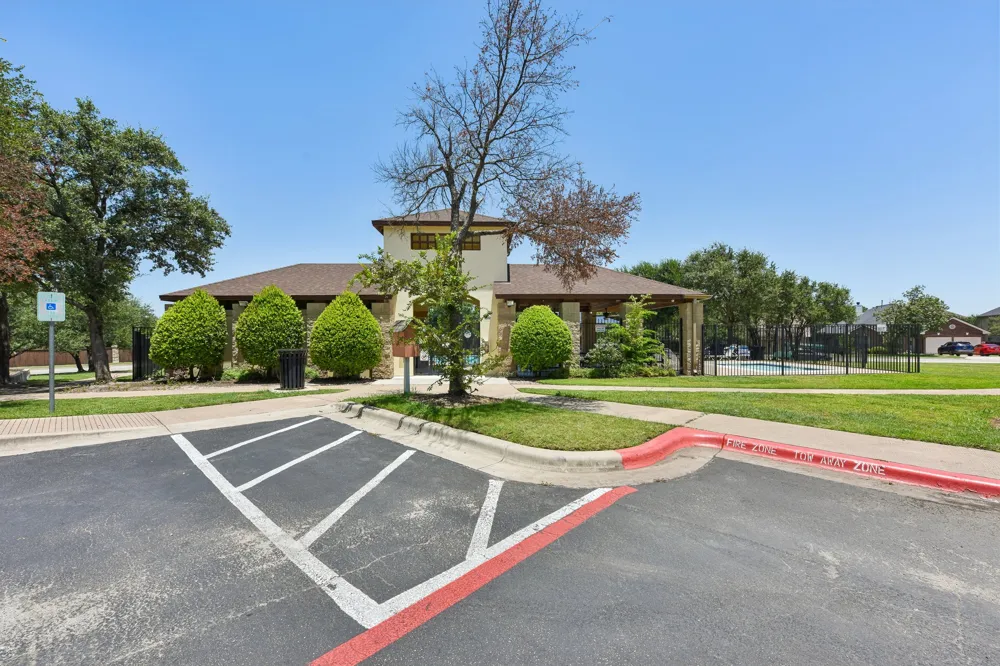 640 Loma Cedro Bend Leander, TX 78641