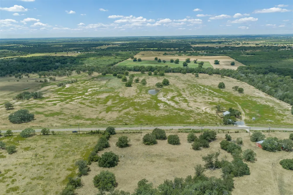 4 FM 3158 Dale, TX 78616