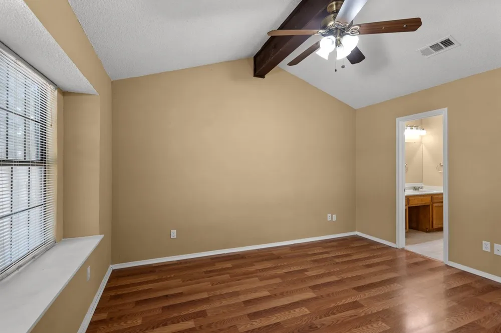 1001 Tamra Cove Round Rock, TX 78681