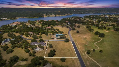 25801 Cliff Cove
