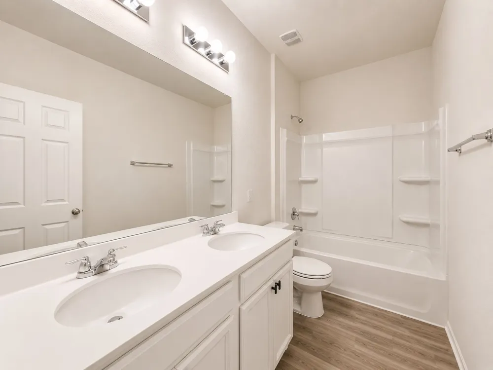 220 Pepperbark Loop Buda, TX 78610