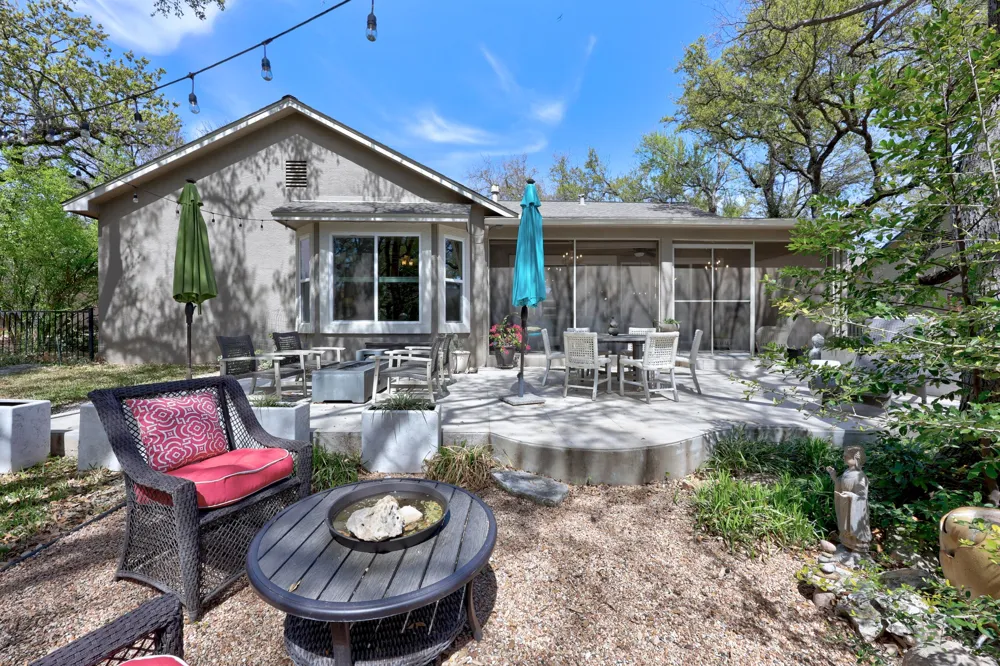 168 Dan Moody Trail Georgetown, TX 78633