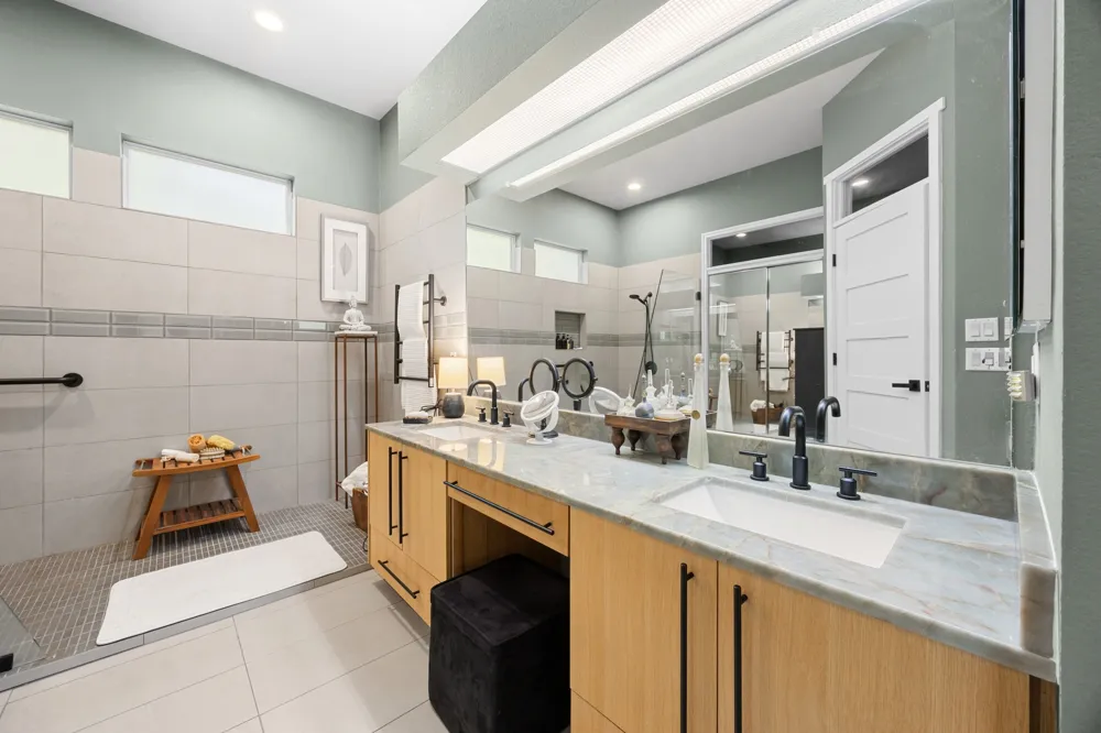 168 Dan Moody Trail Georgetown, TX 78633