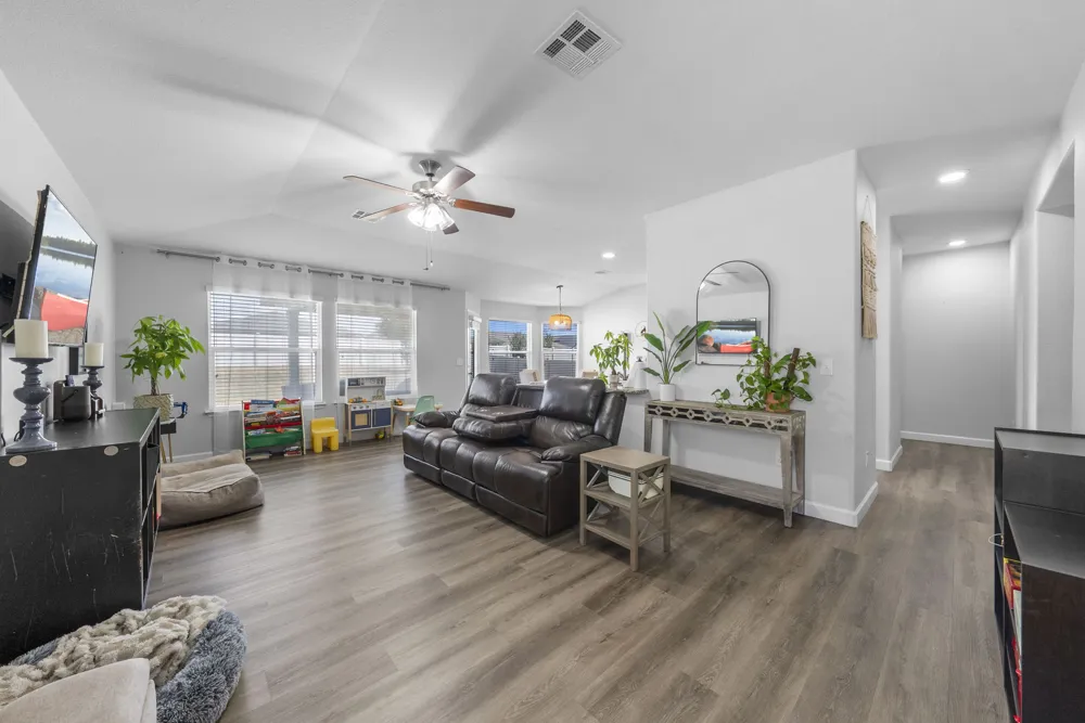 18329 Cumberland Gap Street Pflugerville, TX 78660