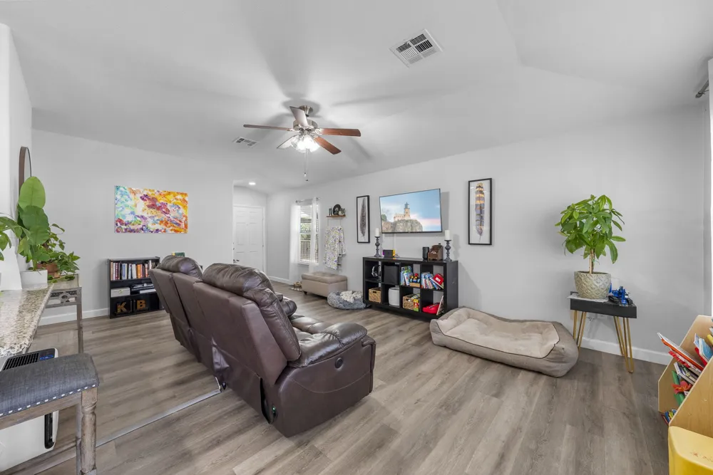 18329 Cumberland Gap Street Pflugerville, TX 78660