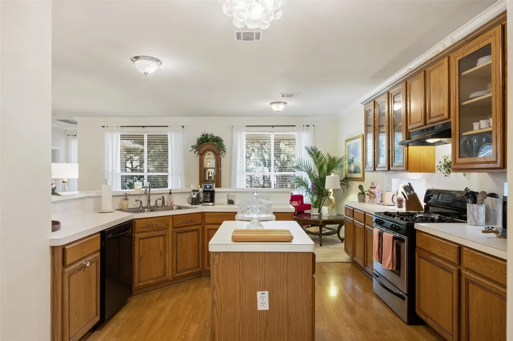 109 San Mateo Terrace Cedar Park, TX 78613
