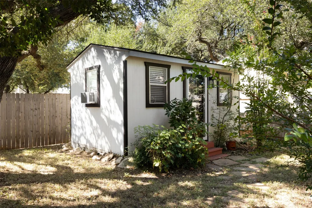 109 San Mateo Terrace Cedar Park, TX 78613