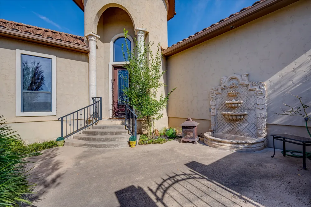404 Bendito Way Marble Falls, TX 78654