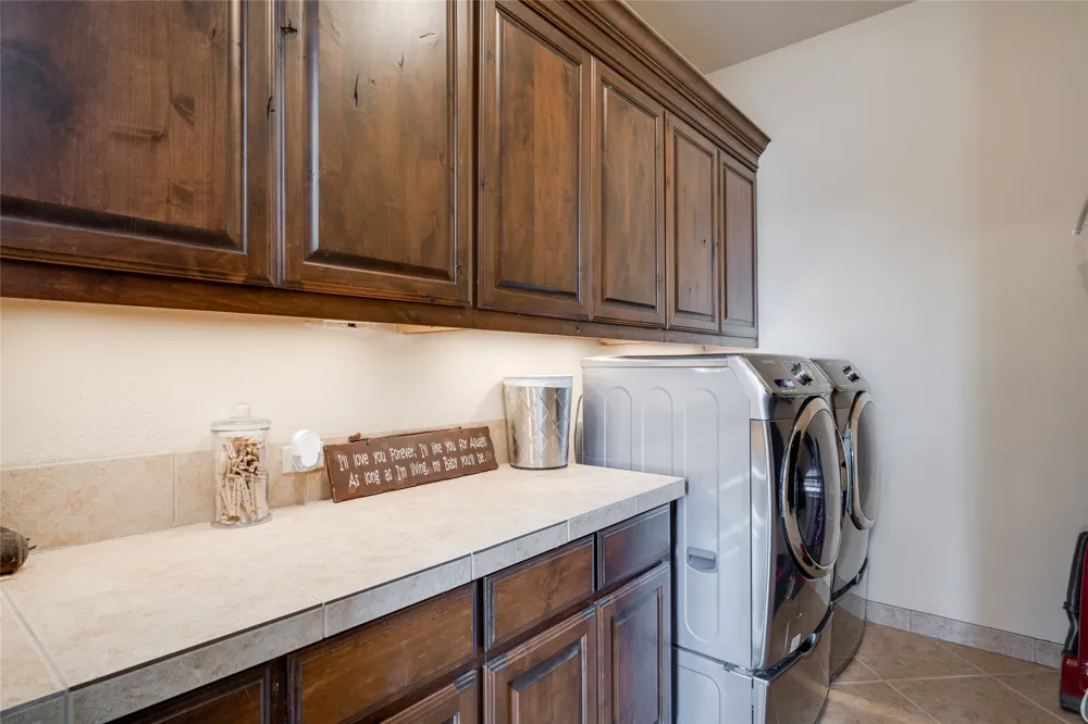404 Bendito Way Marble Falls, TX 78654