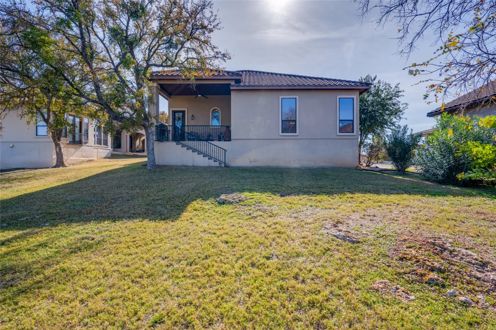 404 Bendito Way Marble Falls, TX 78654