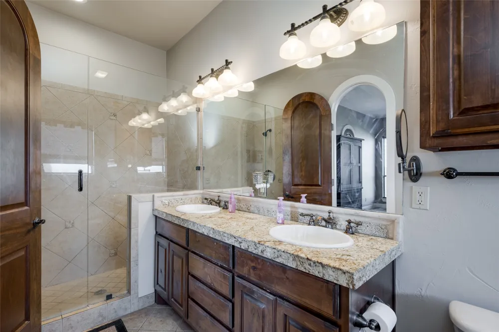 404 Bendito Way Marble Falls, TX 78654