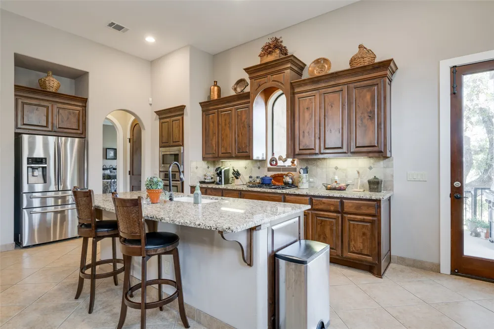 404 Bendito Way Marble Falls, TX 78654