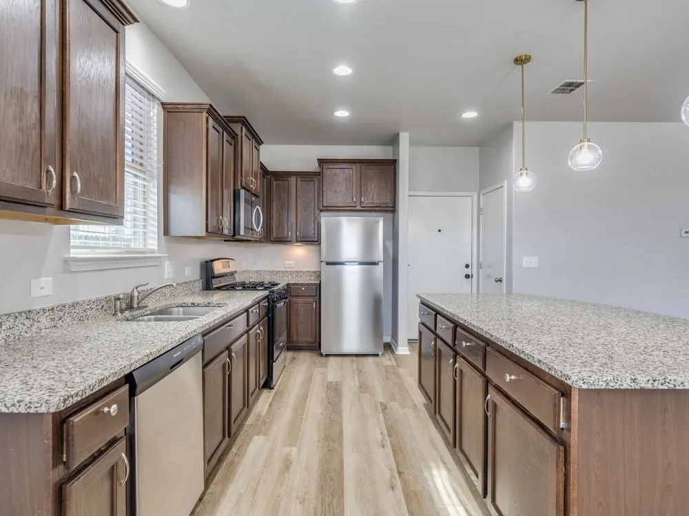 424 Wapiti Road Buda, TX 78610