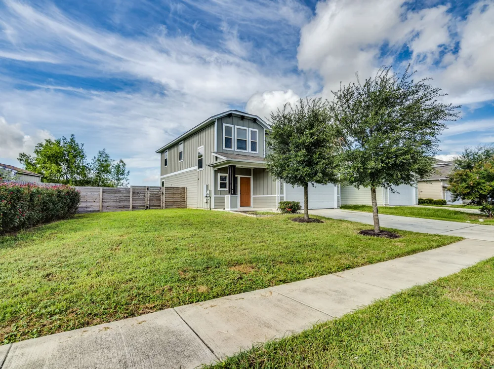 424 Wapiti Road Buda, TX 78610