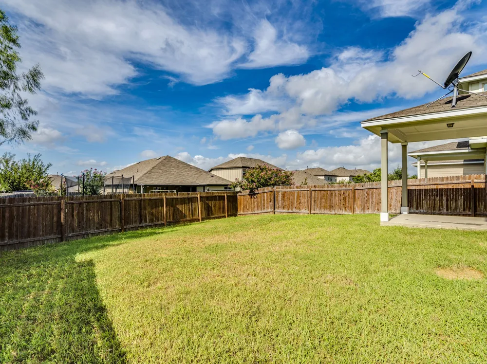 424 Wapiti Road Buda, TX 78610