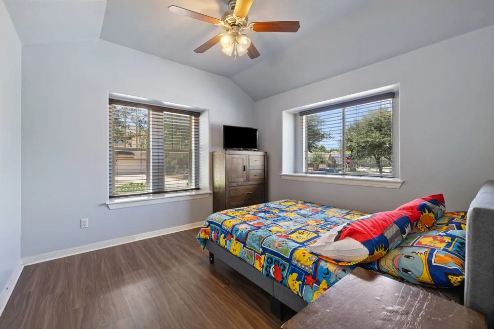 212 Lismore Street Hutto, TX 78634