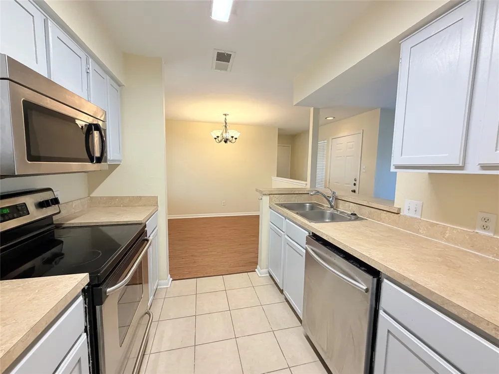 8801 Schick Road #C Austin, TX 78729