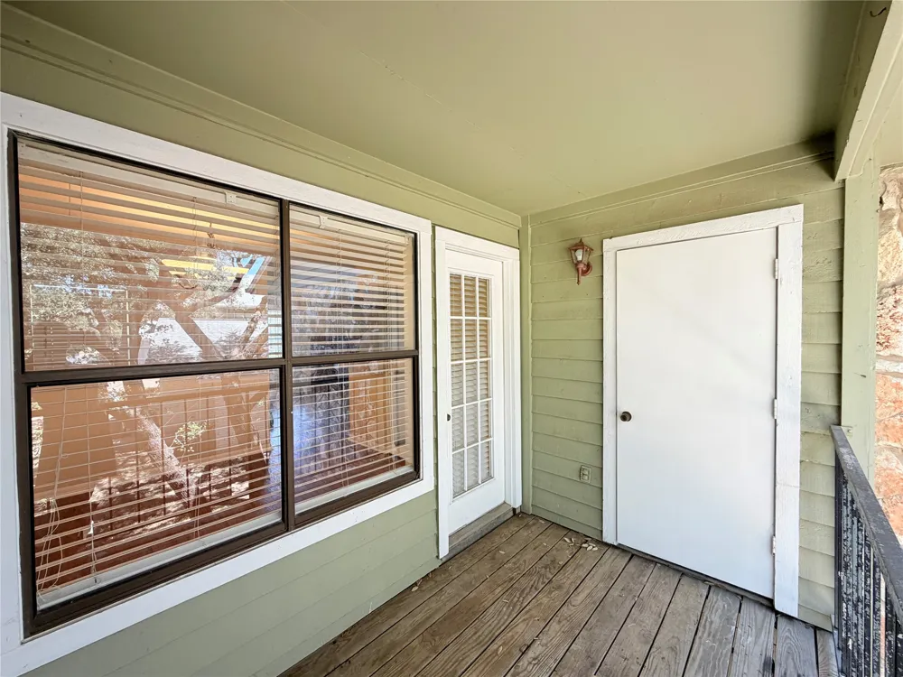 8801 Schick Road #C Austin, TX 78729
