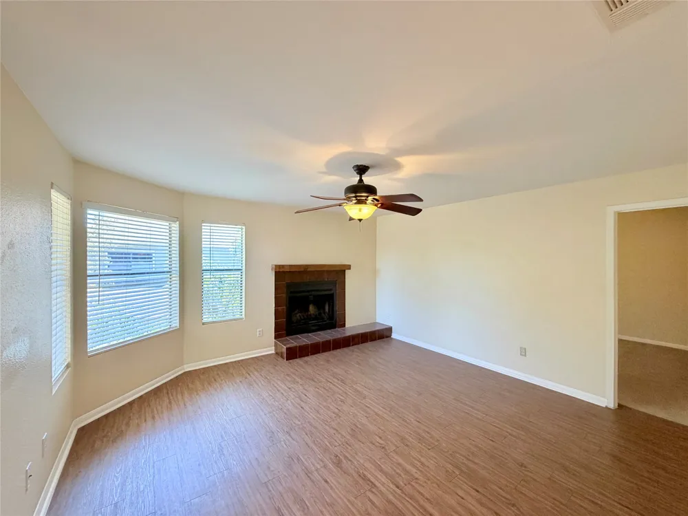 8801 Schick Road #C Austin, TX 78729