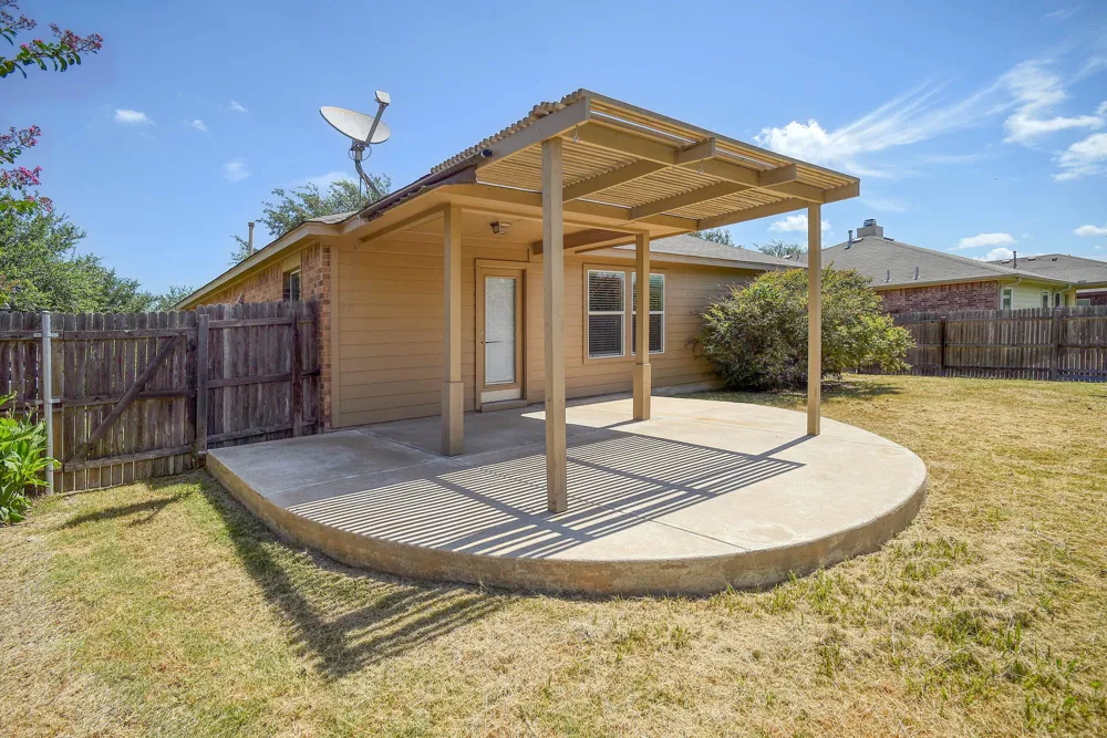 208 Wild Cat Drive Bastrop, TX 78602