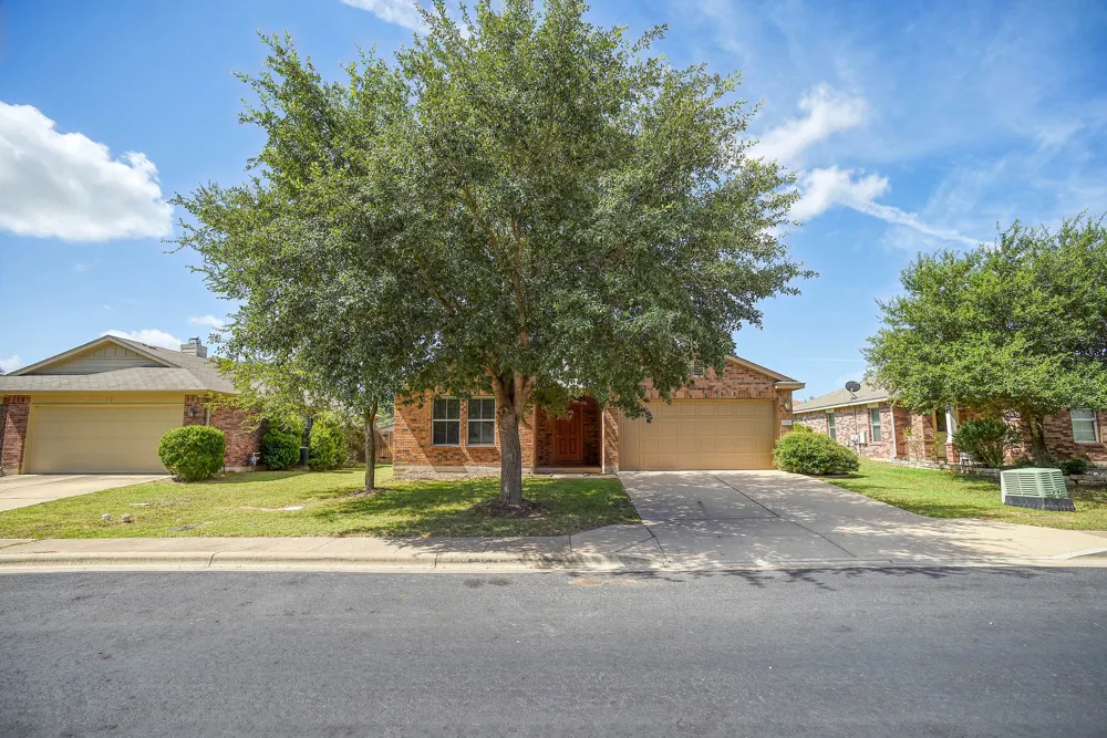 208 Wild Cat Drive Bastrop, TX 78602