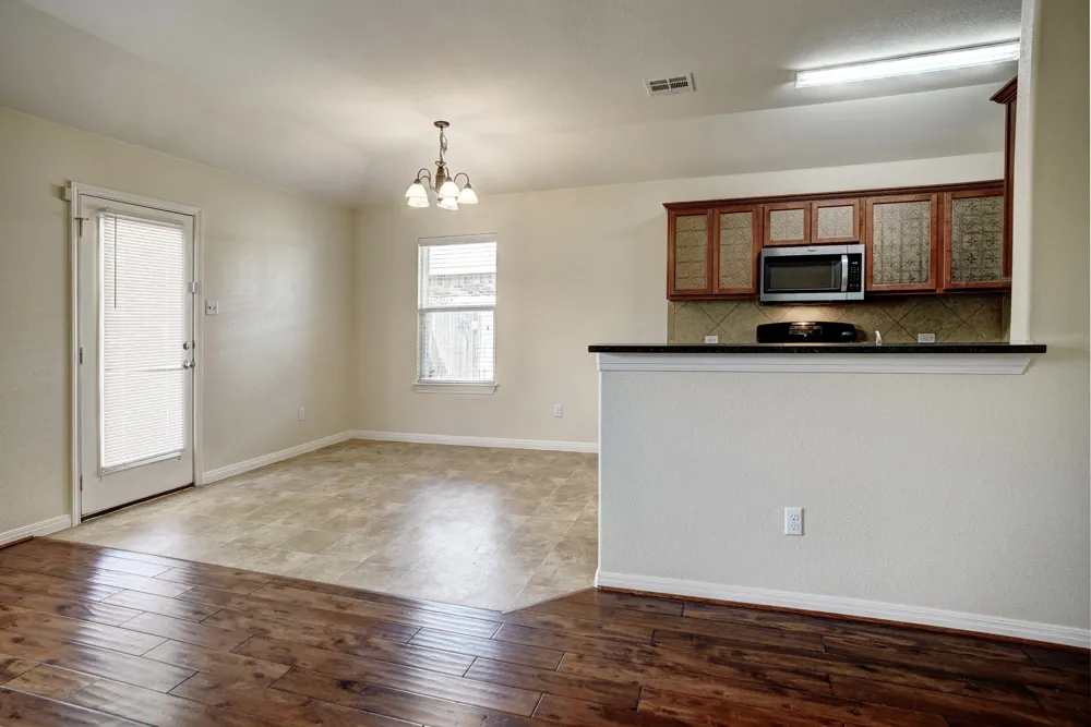 208 Wild Cat Drive Bastrop, TX 78602